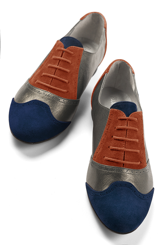 Navy blue, taupe brown and terracotta orange women's fashion lace-up shoes.. Top view - Florence KOOIJMAN